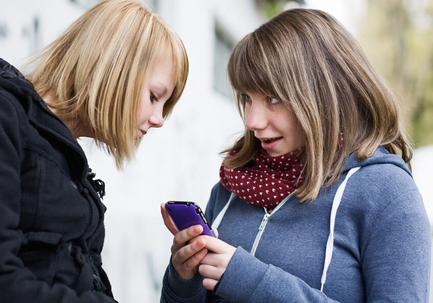 Suosittelu puhelimessa tehostaa asiakashankintaa